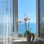 La Casa Di Torre Di Palme Gæstehus Marina Palmense