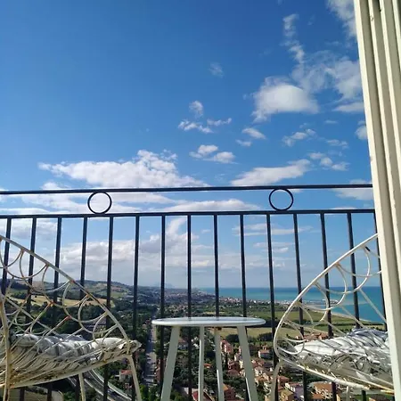 בית הארחה La Casa Di Torre Di Palme 4*