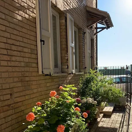 La Casa Di Torre Di Palme בית הארחה