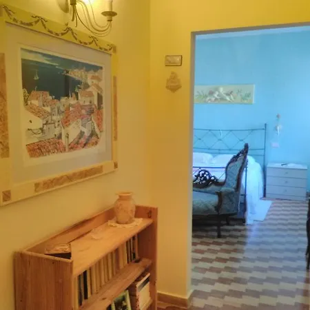 La Casa Di Torre Di Palme בית הארחה