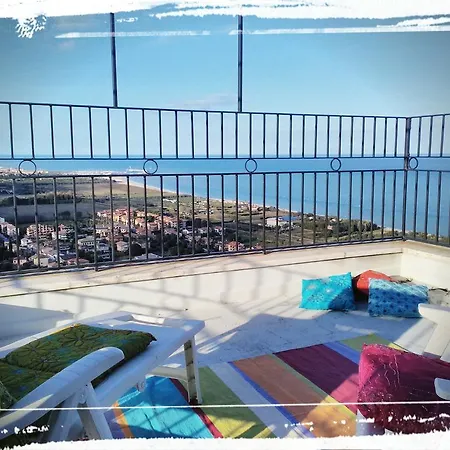 La Casa Di Torre Di Palme בית הארחה מרינה פלמנזה