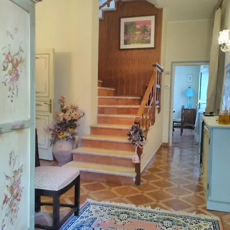 Πανσιόν La Casa Di Torre Di Palme 4*