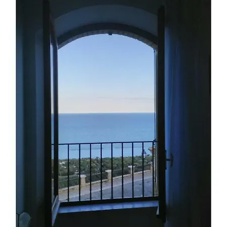 בית הארחה La Casa Di Torre Di Palme מרינה פלמנזה