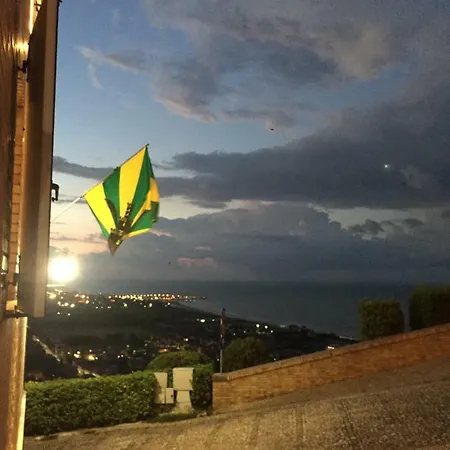 La Casa Di Torre Di Palme Marina Palmense