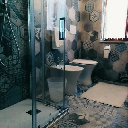 La Casa Di Torre Di Palme בית הארחה